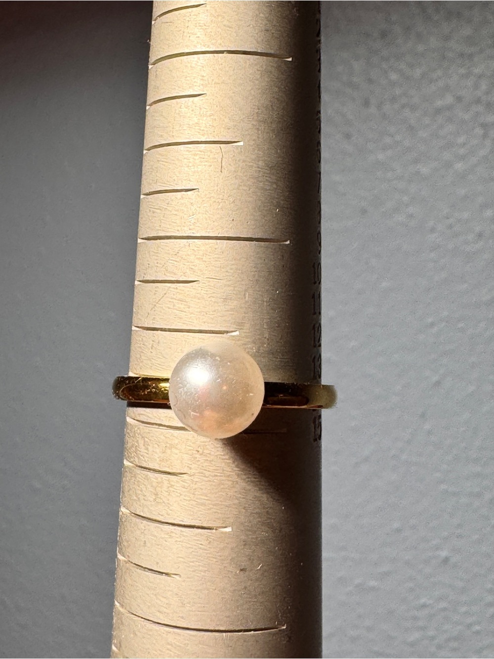 Classic Gold Pearl Ring - Elegant Cream Pearl Solitaire size 6